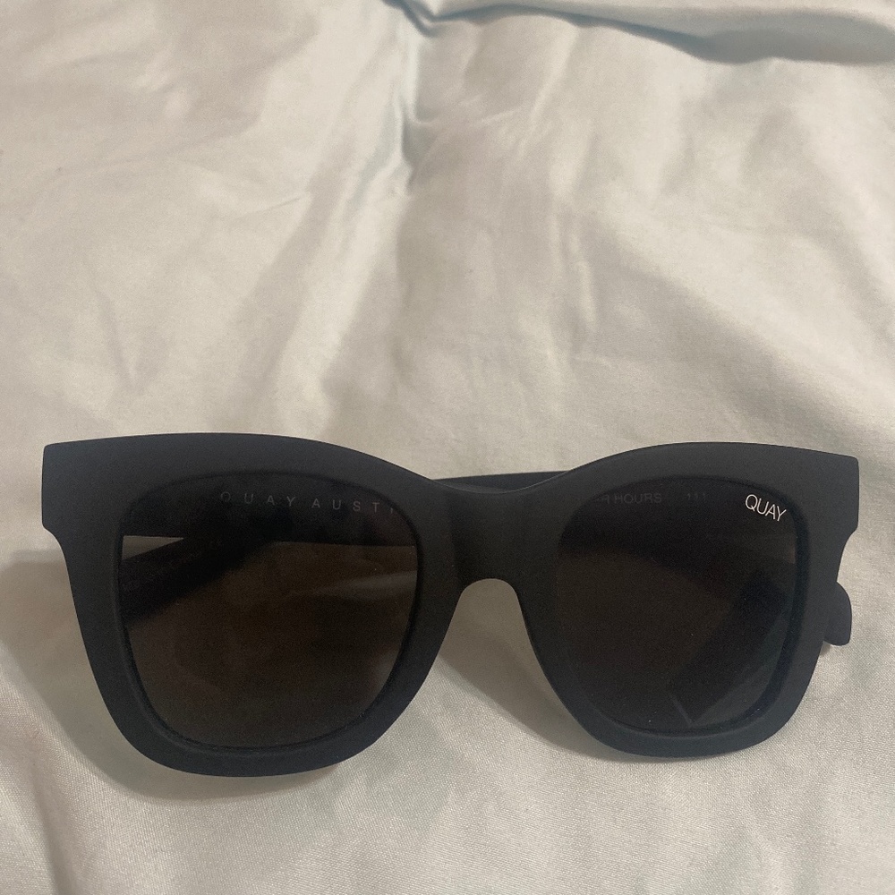 Quay  Australia sunglasses